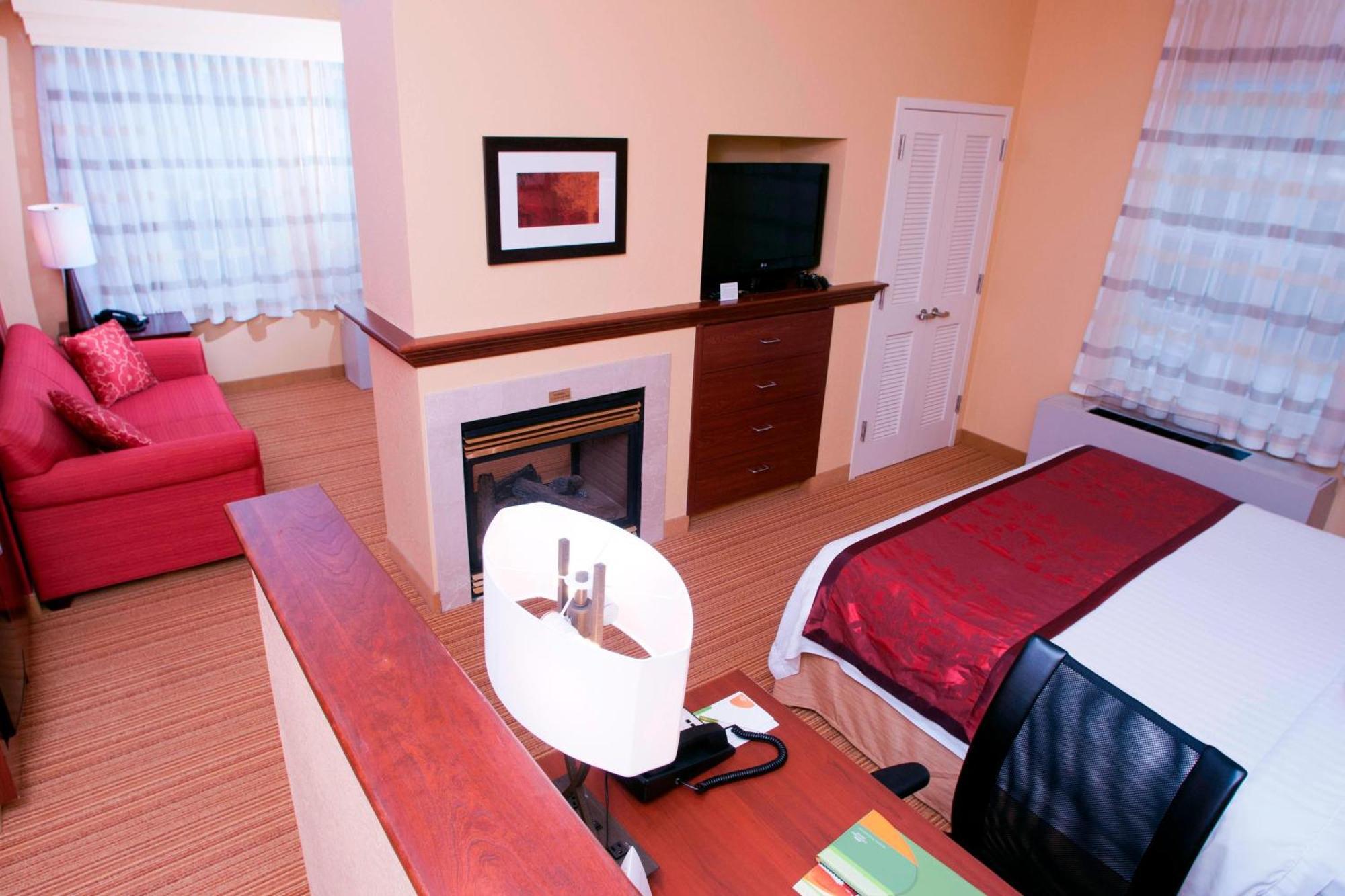 Courtyard Middlebury Hotel Ngoại thất bức ảnh